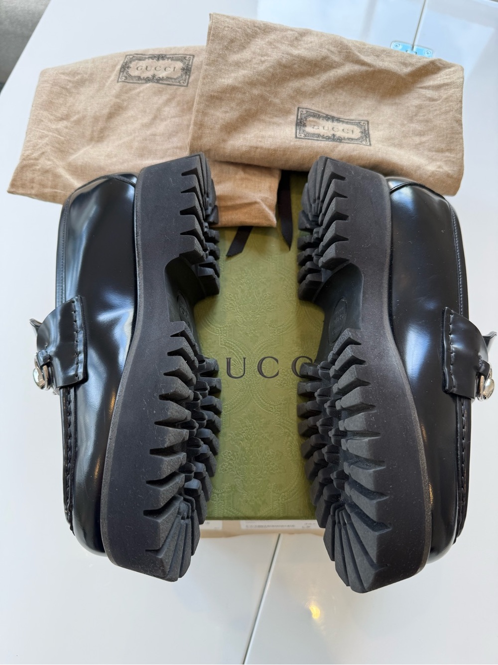 Gucci - Picture 2 of 7